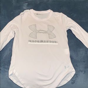 Long sleeved Under Armour shirt